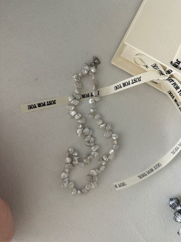625-Keshi pearl necklace