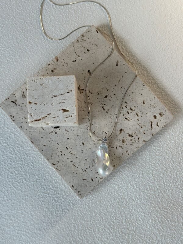 682-Kobayashi Pearl Daifuku Necklace