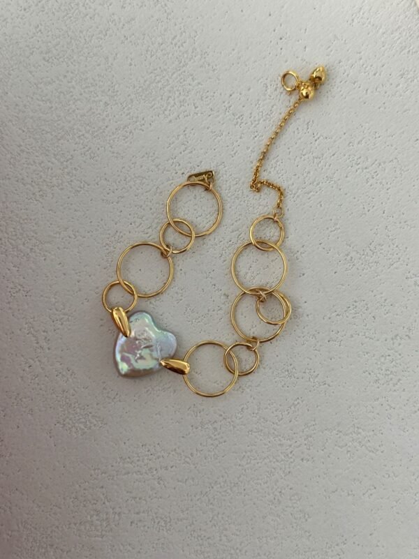 634 - Cultured Pearl Geometric Circle Heart Bracelet