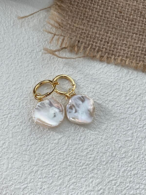 481- Petal Metal Earrings